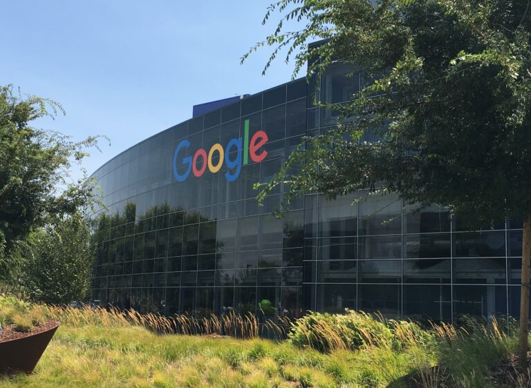 Sede de Google en Mountain View, relacionada con el desarrollo de Gemini